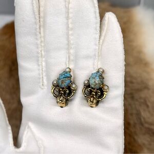 Vtg Victorian Austria Peking Glass Bead Faux Turquoise & Pearls Clip On Earrings